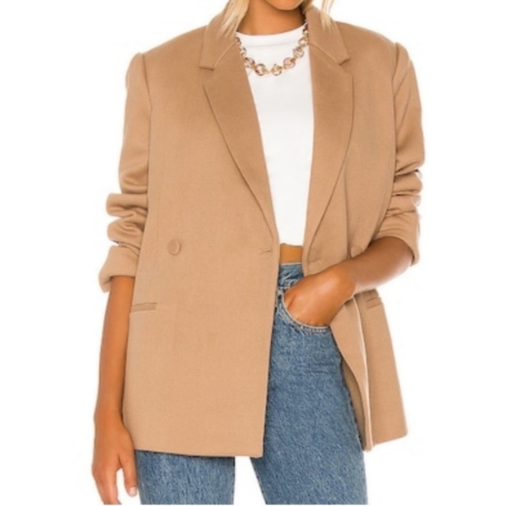 Anine Bing Kaia Blazer in Camel
ANINE BING
Color:Camel nude tan